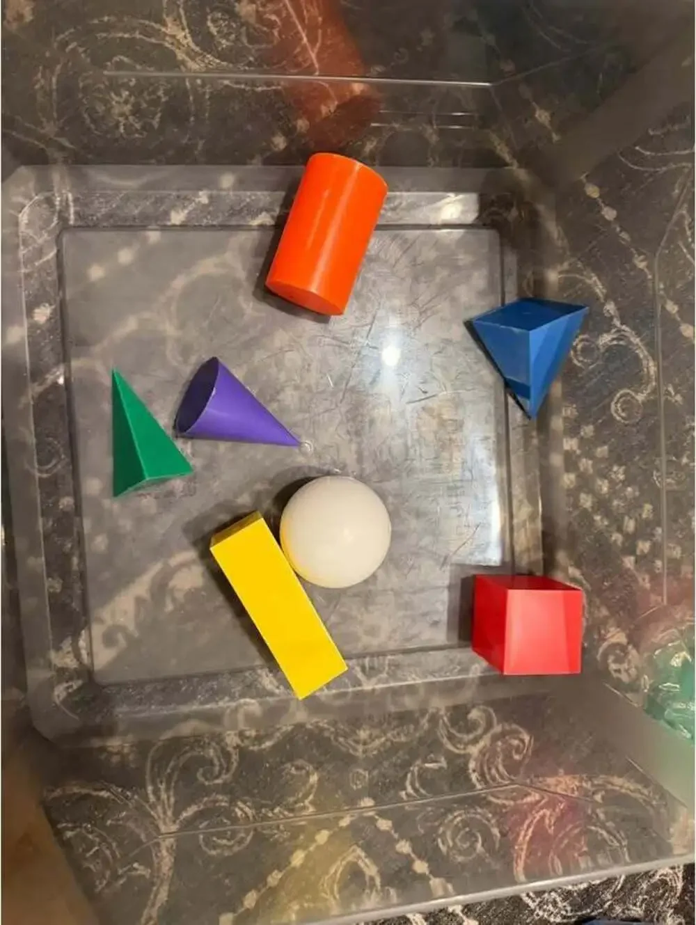 N/A consist geometric cubes